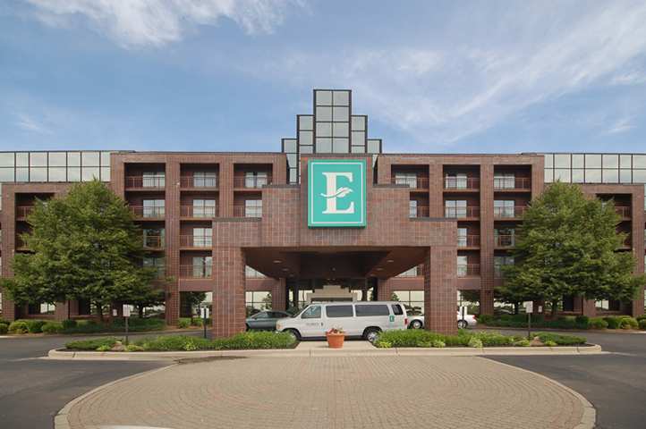 Embassy Suites By Hilton Detroit - Livonia/Novi Екстер'єр фото